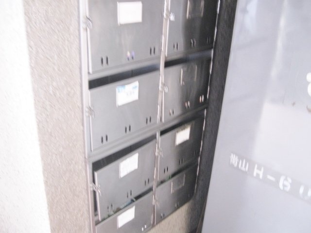第一直樹ビル 郵便受け