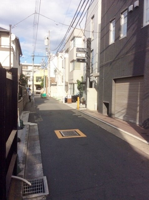 游龍EX ビル周辺道路