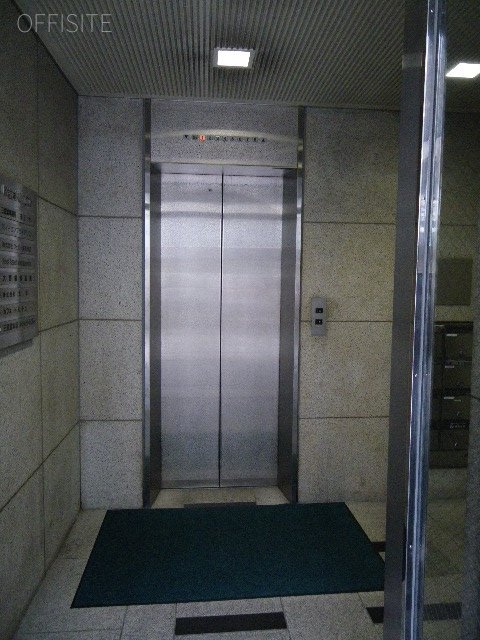 三原堂本店ビル エレベーター