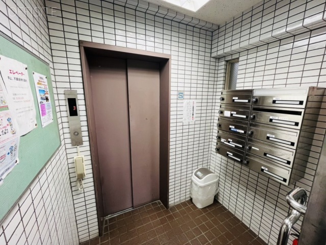仙丈ビル　エントランス