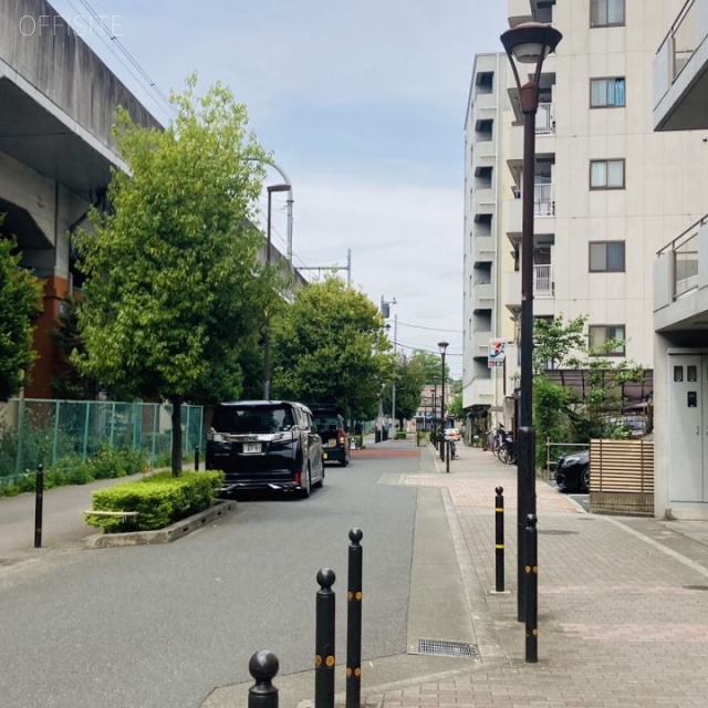 グリーンコーポⅡ ビル前面道路