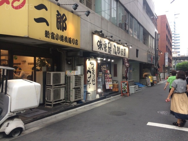 プラザ西新宿 1階部分