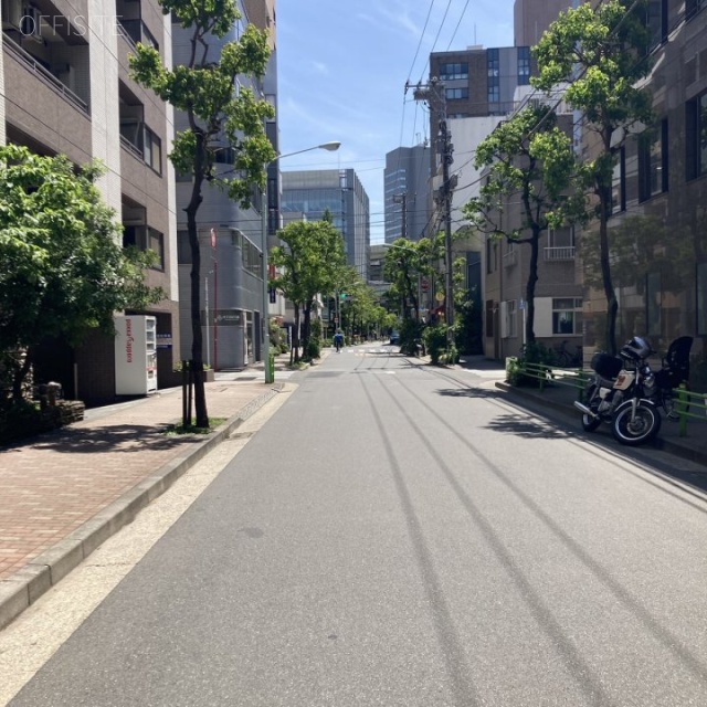 ワイケイ日本橋ビル 前面道路