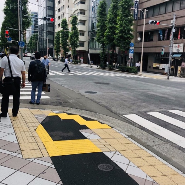 No.R日本橋人形町 ビル前面道路