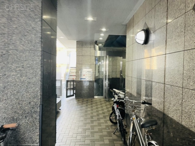 東ビル　エントランス
