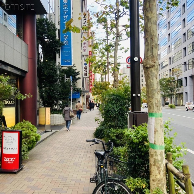 神田中央ビル ビル前面道路