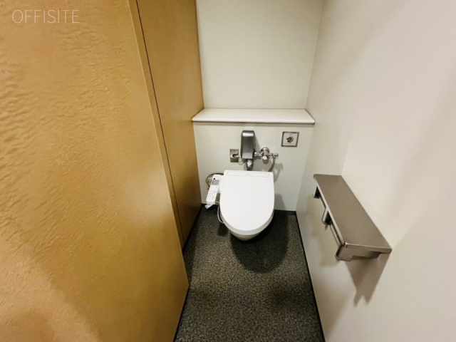 クアトロ室町ビル トイレ