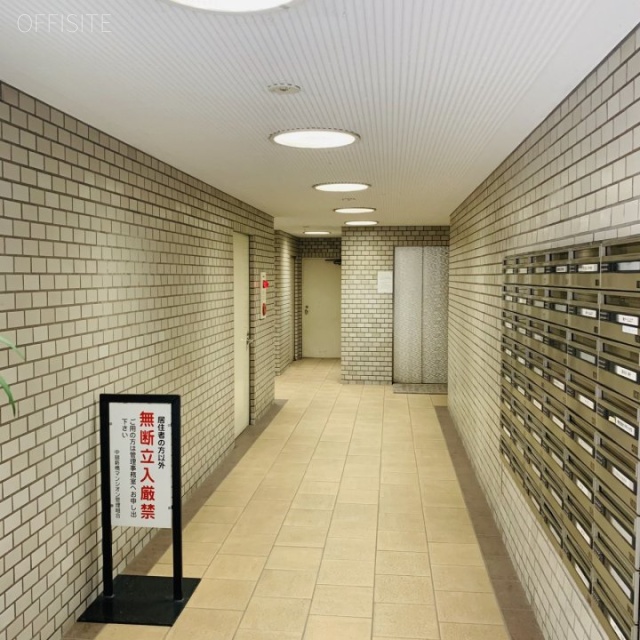 中銀新橋マンション エントランス