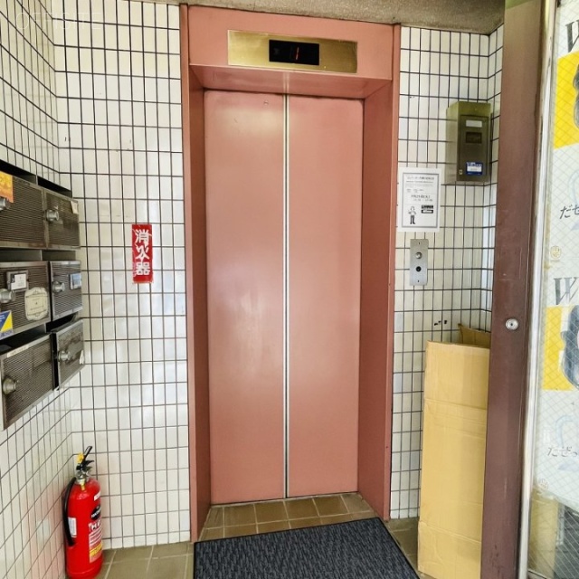 第2大坂屋ビル エレベーター