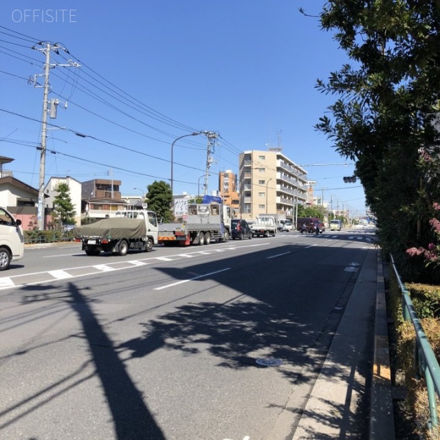 センタービル金町 ビル前面道路