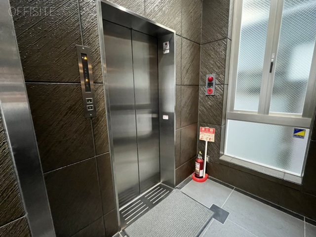 飯田橋MTビル　エントランス