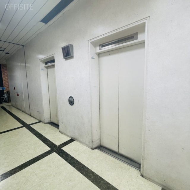 矢場町中駒ビル　エントランス