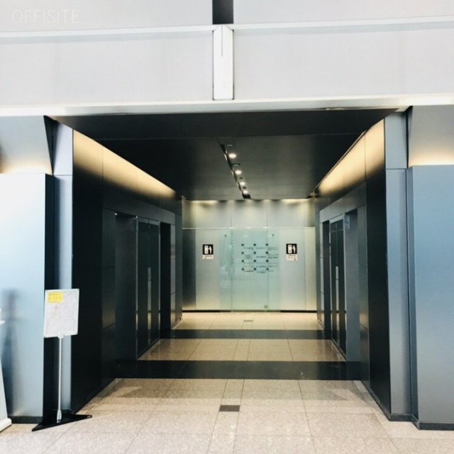 兼松ビルディング本館　エレベーターホール
