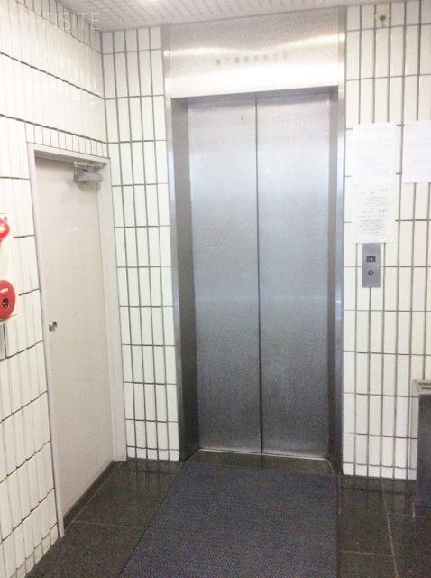 大畑ビル 4階 22.84坪　エレベーターホール