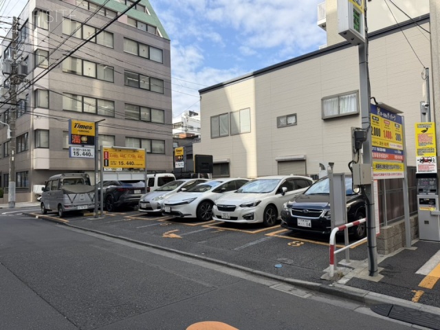 ジェイエスティ第2ビル　近隣のコインパーキング