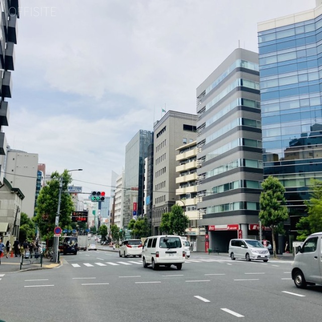 東京電力パワーグリッド(株)東京総支社 前面通り 靖国通り