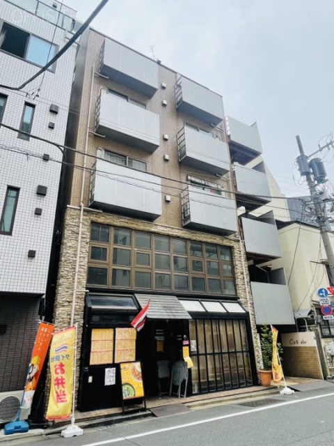 カフェドールビル　外観