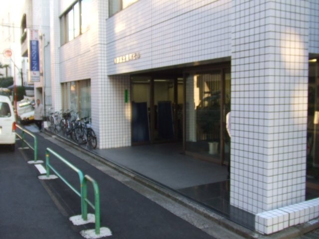 秀和九段富士見町ビル1F 1階部分