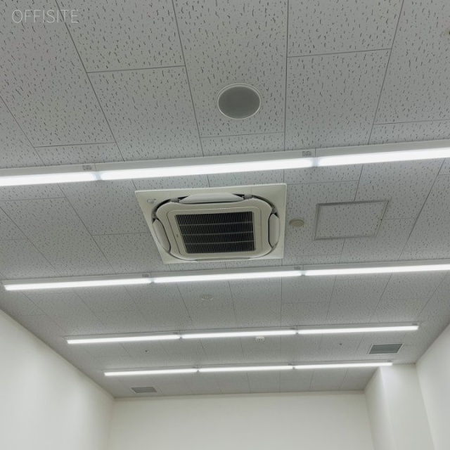 銀座8丁目ビルB2F B2階 室内