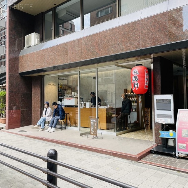 ストークビル赤坂104 1F部分