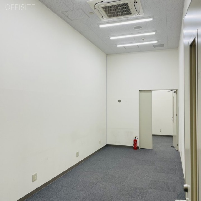 銀座8丁目ビルB2F B2階 室内