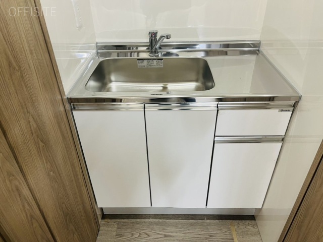 マルイビルB1F キッチン