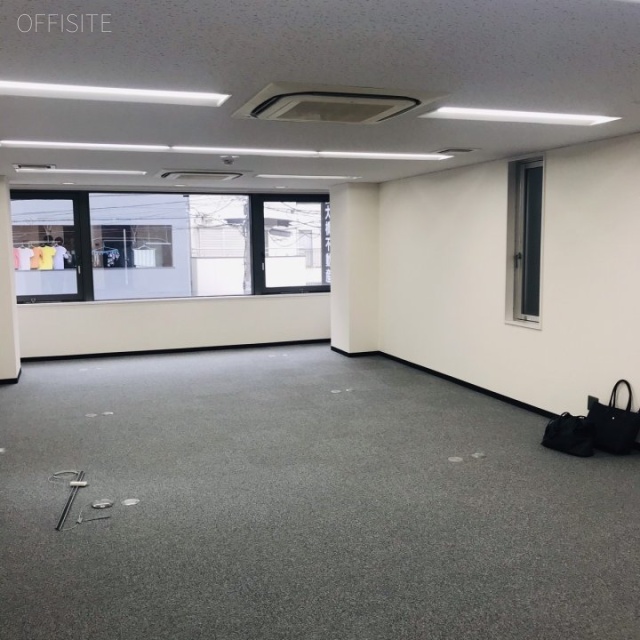 WITH大橋ビル32F 2階 室内