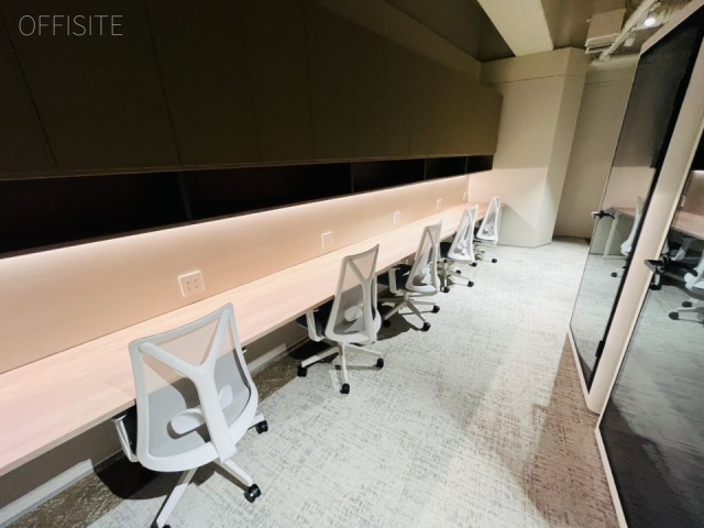 NOW/HERE新宿四谷2008 内装