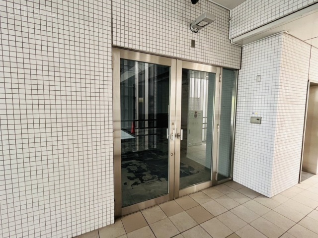 VORT渋谷Ⅱ1F~2F 玄関