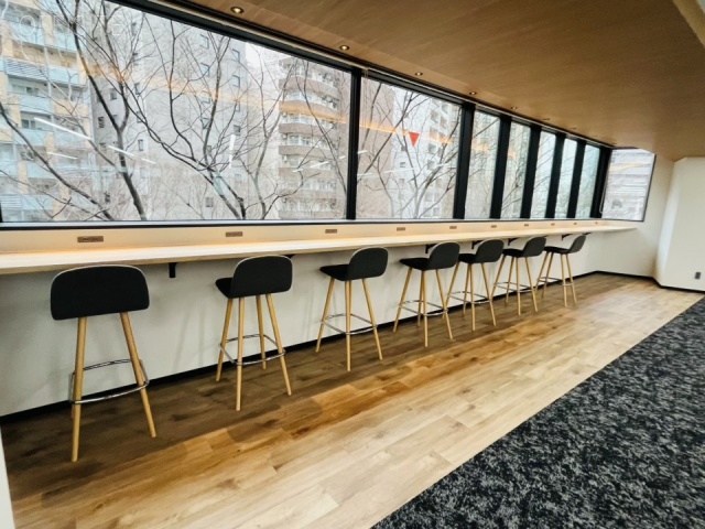 CIRCLES西新宿4F 内装