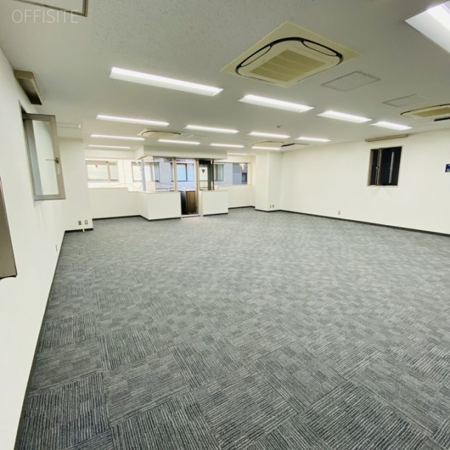第2秩父屋ビル3F 3階 室内