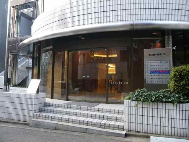 青山第一田中ビル 1階 79.68坪　1階部分