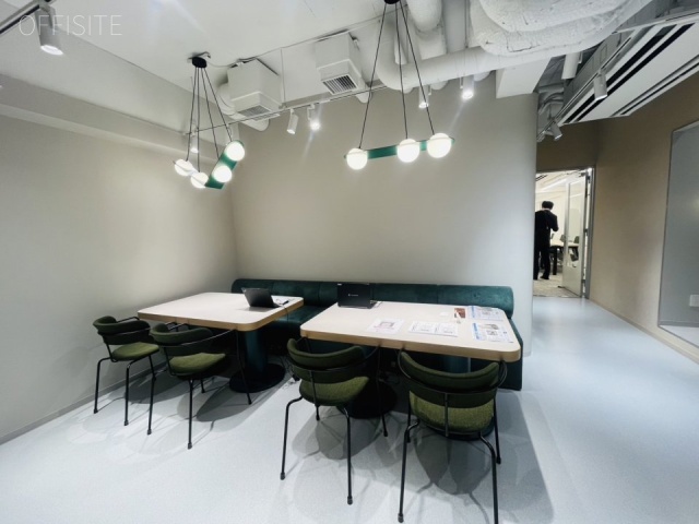 ASTRA中目黒5F セットアップ区画(別角度)