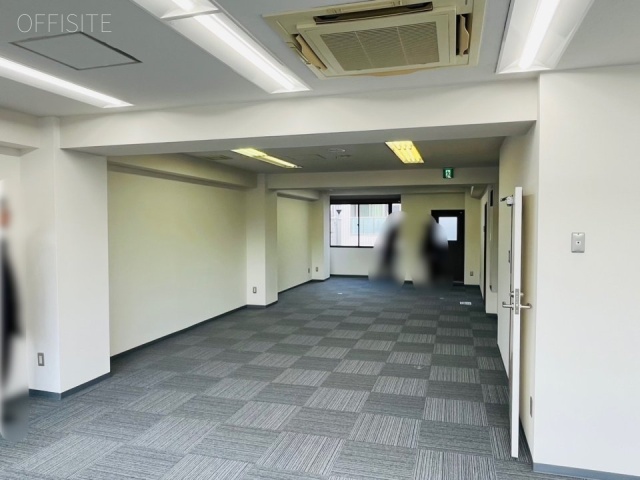 ヤマダビル5F 内装