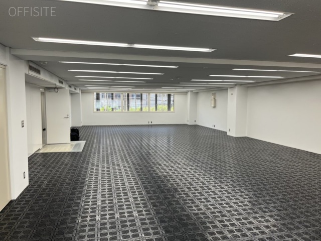 東新産業ビル2F 内装