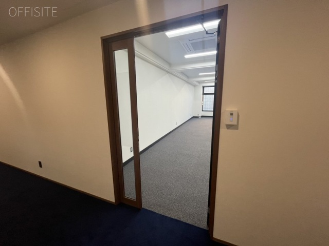 マストビルE3 内装