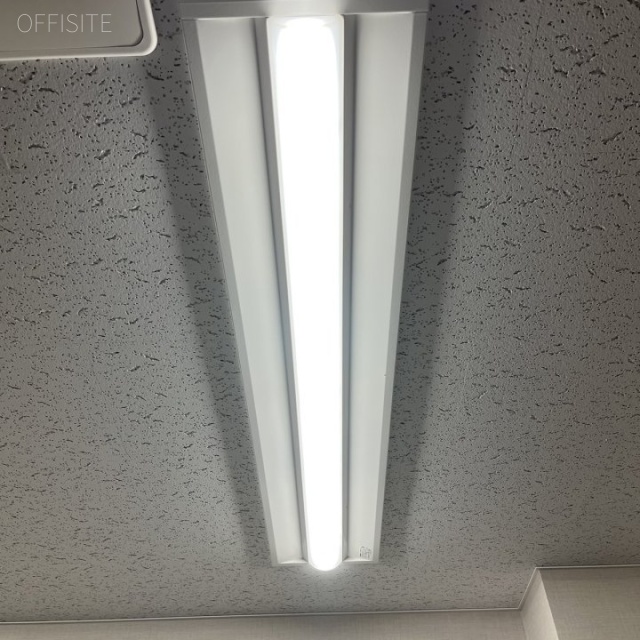 神田駅北口合同ビル 3階 38.90坪　3階302号室室内 照明LED