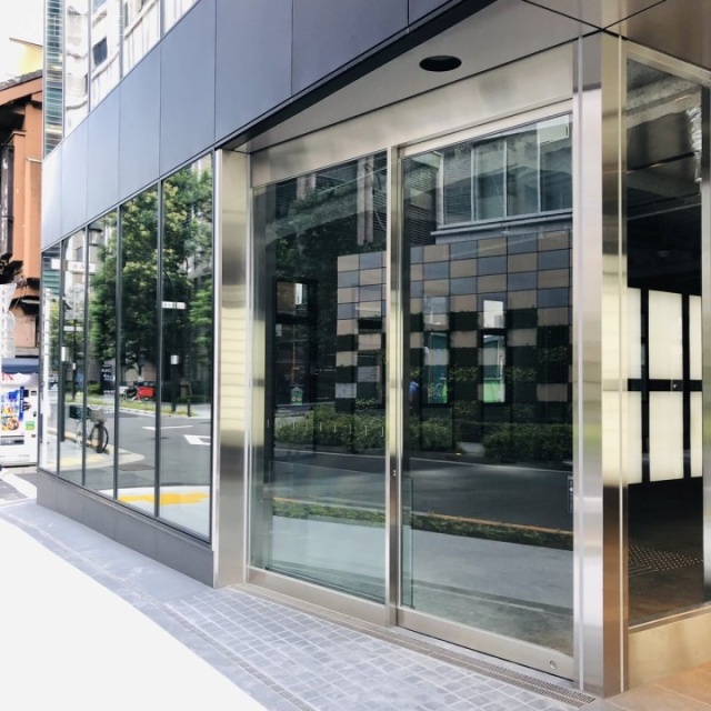 プレリー日本橋1F 1階 貸室入口