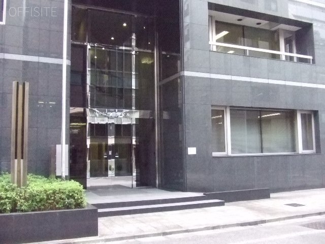 NRE八重洲ビル1F 1階部分