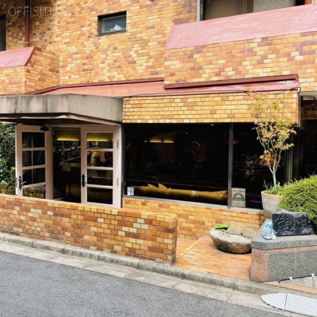 紀尾井ロイヤルハイツ103 1F店舗