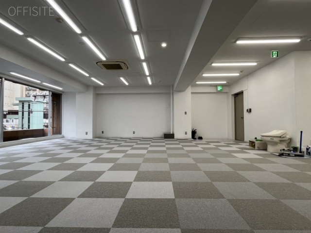 タクエー横浜西口第6ビル2F 内装