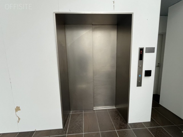 アシックス旧本社ビル(南砂町PJ)3F～4F 設備