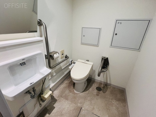 仲御徒町フロントビルB1F トイレ