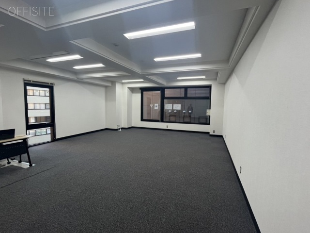 マストビルW3 内装