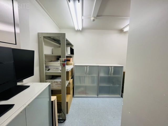 トラッドビル2F 内装