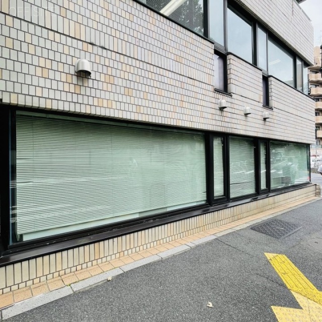 ニューライフ一番町102 1F部分