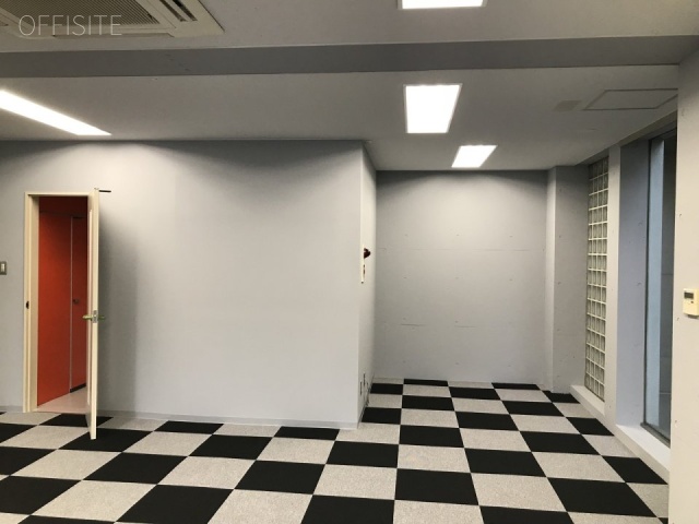 神宮前ことぶきビル2F 2階 室内