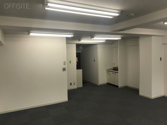 第28宮庭マンション502 5階 室内