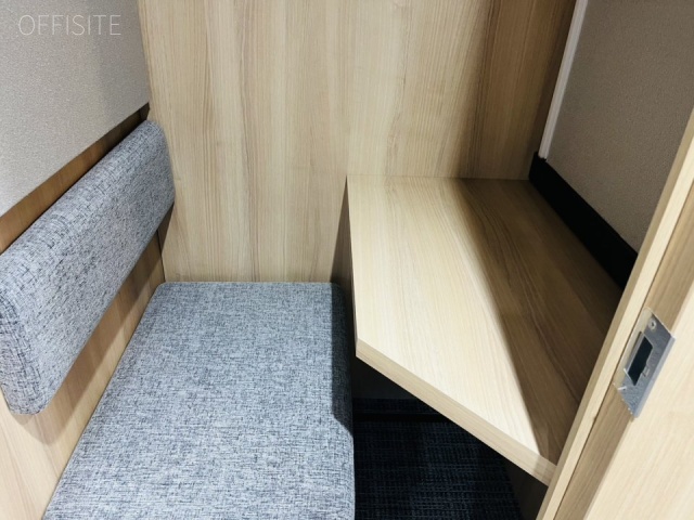 Biz Feel Iwamotocho (旧:神田TY)ビル5F 内装