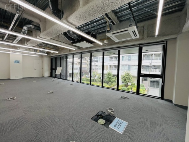 NCO浜松町2F 2階室内
